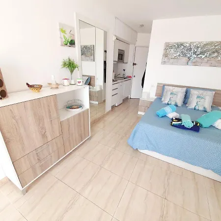 Las Flores Deluxe Apartman
