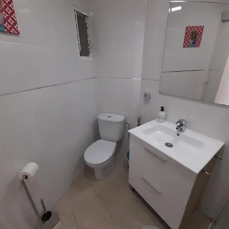 Las Flores Deluxe Apartment